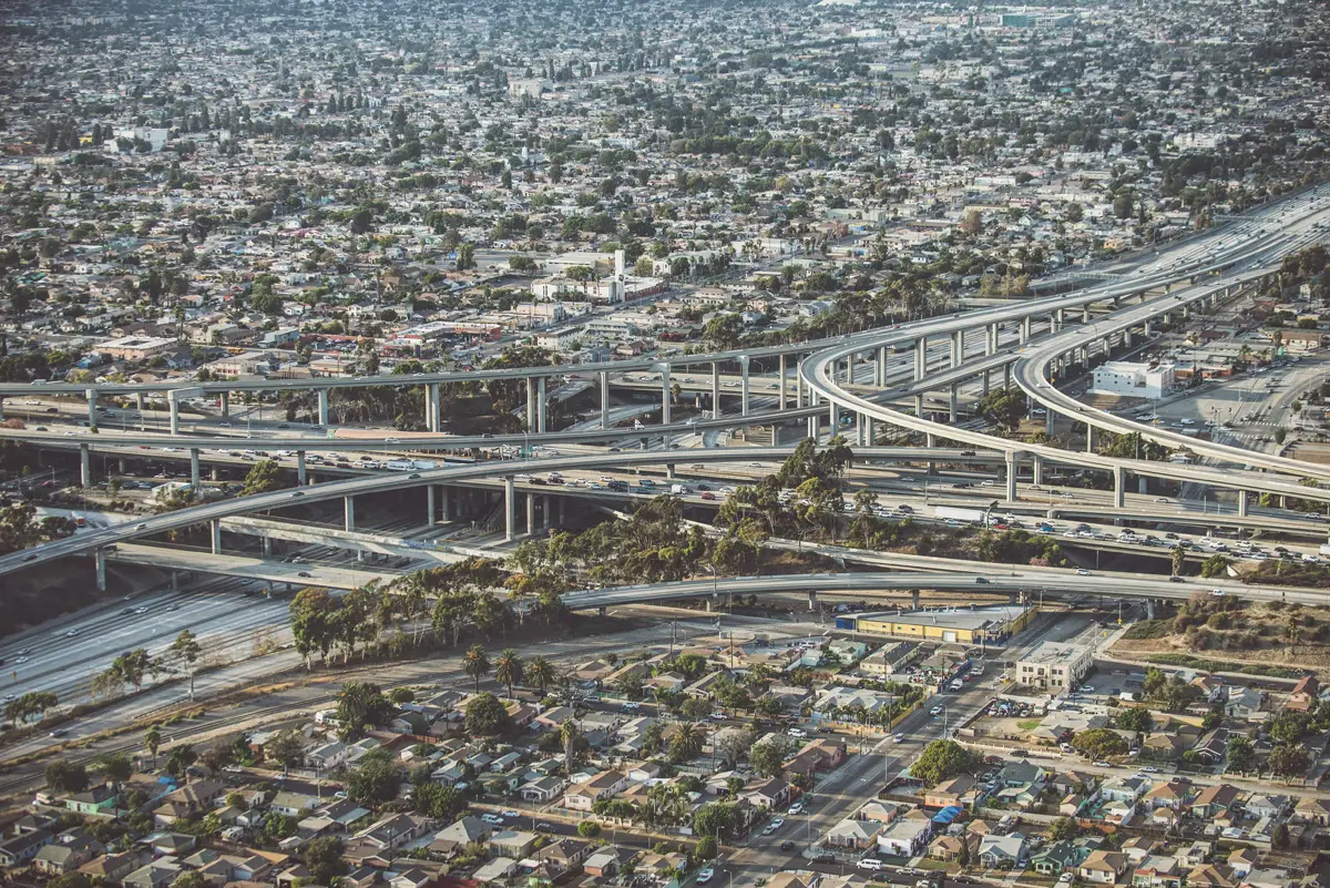 bucles de intercambio de angeles y carreteras